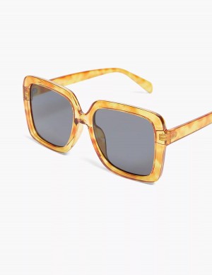 Women Lane Bryant Blonde Tortoiseshell Print Square Sunglasses Yellow | QOY4032NJ