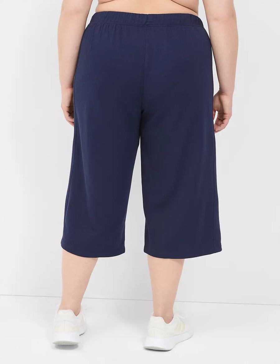 Women Lane Bryant LIVI French Terry Relaxed Straight Capri Pants Navy | VUW135OH